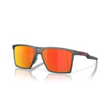 Oakley Солнцезащитные очки Futurity Sun с поляризованными линзами, защитой от UV, размер линз 57 мм Серый (Satin Grey Smoke)